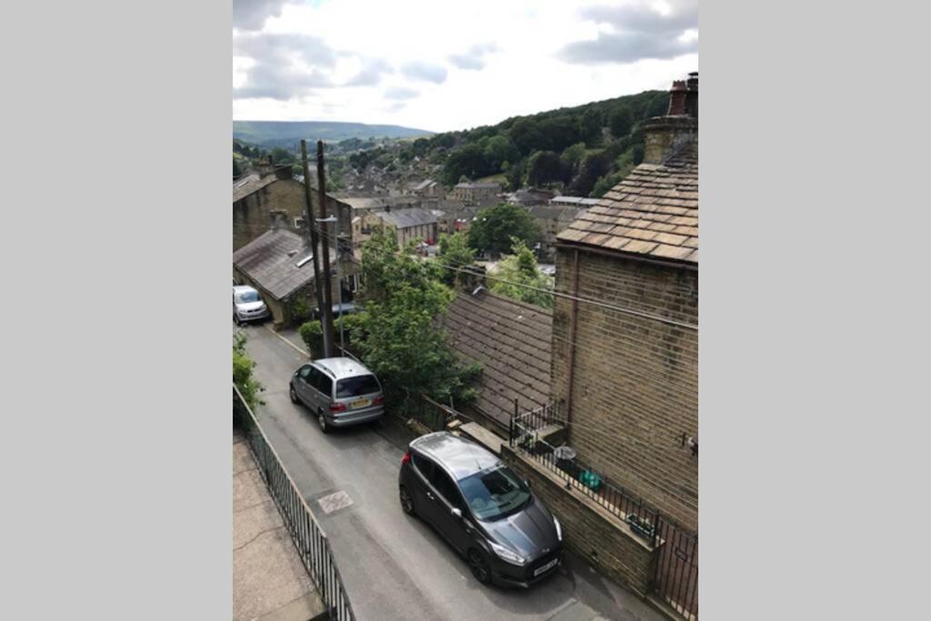 Back Holme Cottage 홀름퍼스 외부 사진